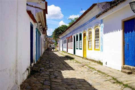 Premium Photo Street Of Historical Center In Paraty Rio De Janeiro