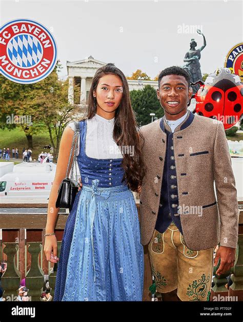 David Alaba Girlfriend / Fc Bayern Family Wag Profile 2018 219 - David ...