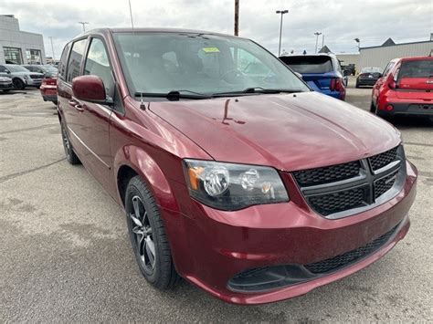 Pre Owned Dodge Grand Caravan Se D Passenger Van In Louisville