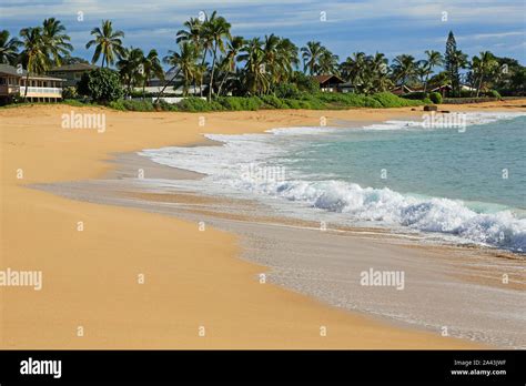 Makaha Beach Oahu Hawaii Stock Photo Alamy