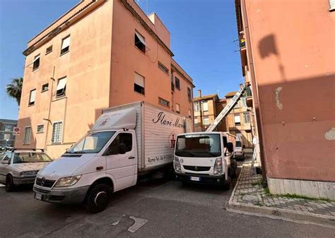 La Polizia Locale Di Anzio Sgombera Alloggio Popolare In Via Bottego