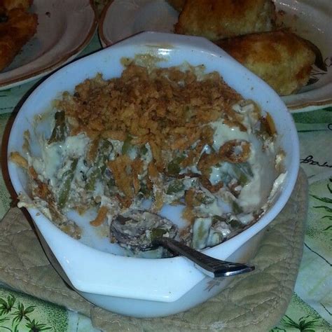 Green Bean Casserole 2 Cans Of Green Beans 1 Can Of Cream Of Mushroom Soup Salt Pepper And