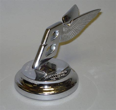 Bonhams Cars : A Bentley 'mascot' paperweight,