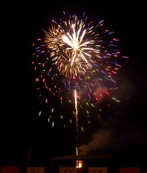 Independence Day celebration brings fun, fireworks to fort | Article ...