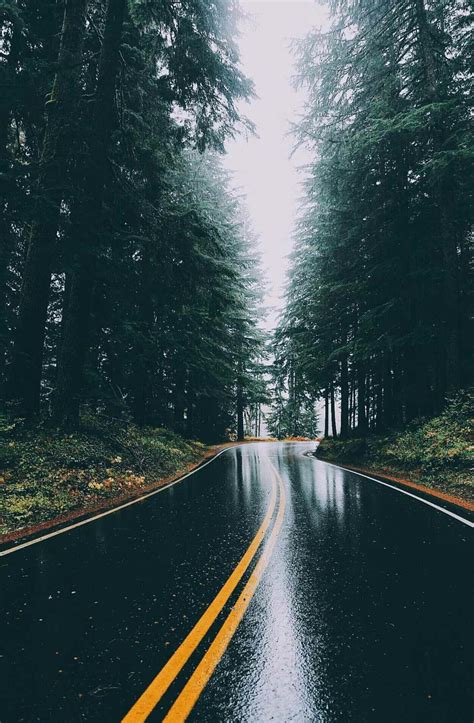 Rainy road trip : iphonewallpapers