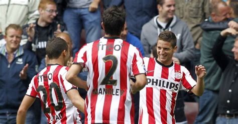 Mertens Leidt PSV Naar Dikke Zege De Volkskrant