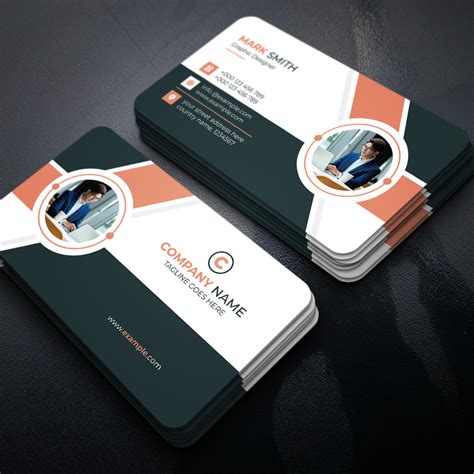 Modern Creative Business Card Design Template