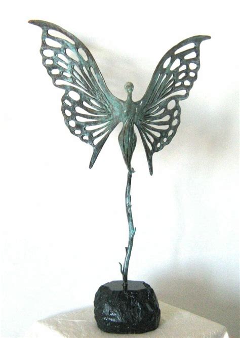 BUTTERFLY (Abstract Butterfly Ballerina statuette) – ArtParkS