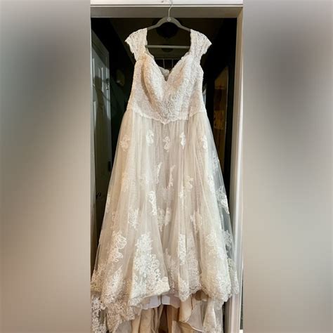 Oleg Cassini Dresses Need Gone Oleg Cassini Wedding Gown Ivory