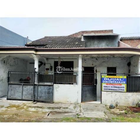 Dijual Rumah Seken Bersih Lantai Siap Huni Shlm Lengkap Di Perum