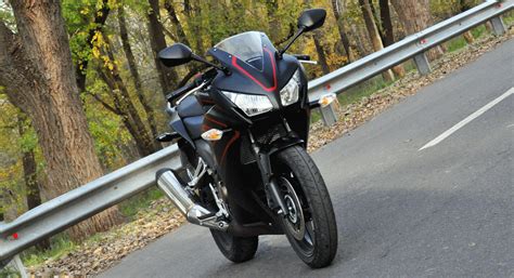 Test Ride Honda CBR 300R MotoNews