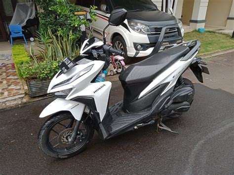 Honda Vario Advance White Cbs Iss Pajak Panjang Pemakaian