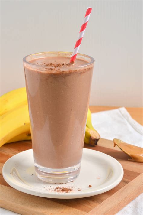 Chocolate Peanut Butter Banana Breakfast Shake