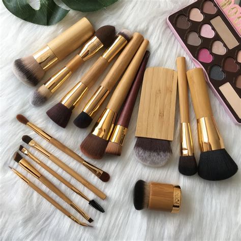 Single Natural Bamboo Makeup Brushes Eyebrow Nose Shadow Eyeliner Power