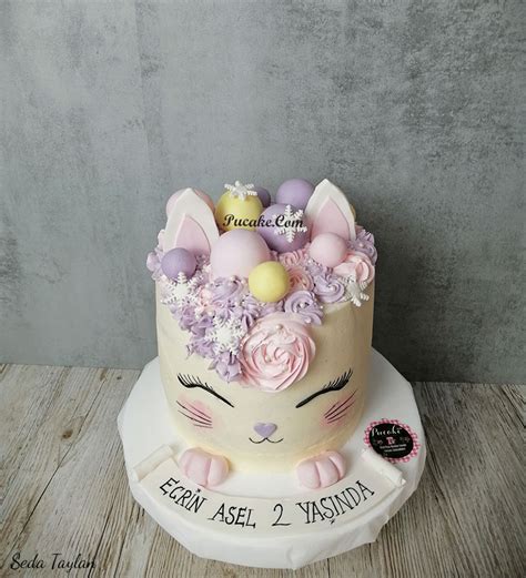 Kremalı Unicorn Doğum Günü Pastası Pucake