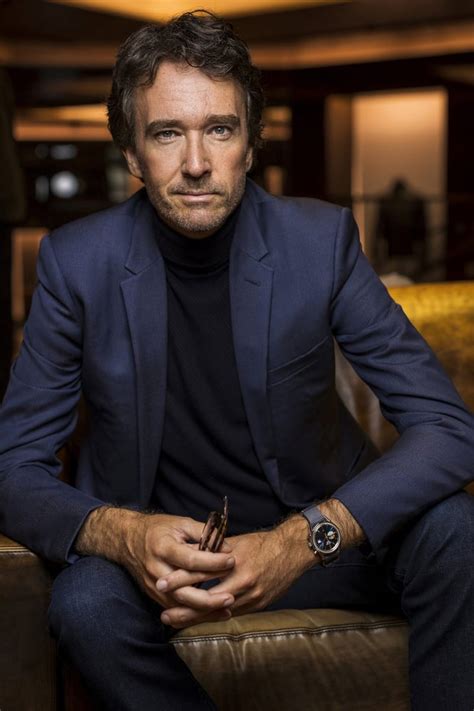 LVMH Antoine Arnault va laisser la direction générale de Berluti mais