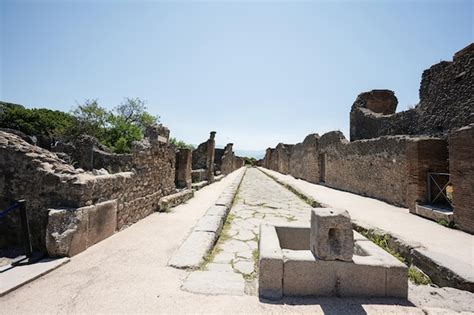 Premium Photo Archaeological Ruin Of Ancient Roman City Pompeii Was