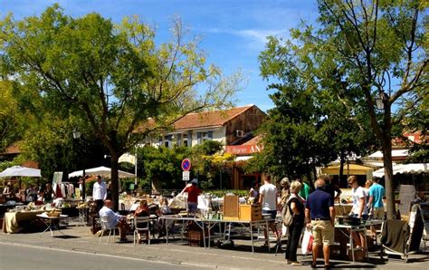 isle sur la sorgue antiques market