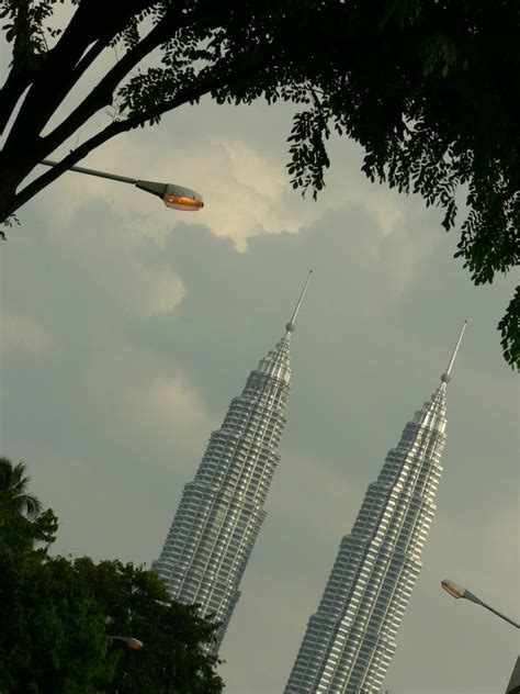 Thru the Lens [(o)]: Morning View of Petronas Towers