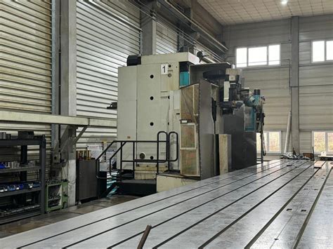 Anayak Hvm Cnc Bed Type Milling Machine Used Machines Exapro