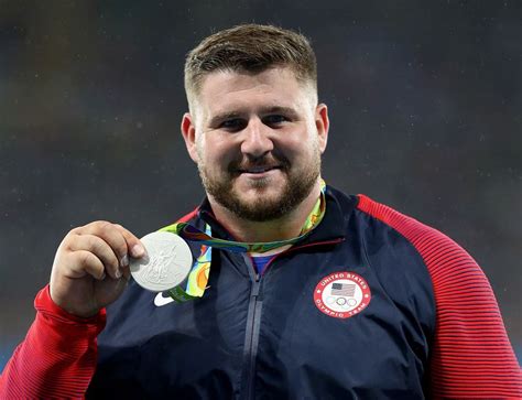 Joe Kovacs Wins Silver In Shot Put 2016 Olympics Pinterest Team