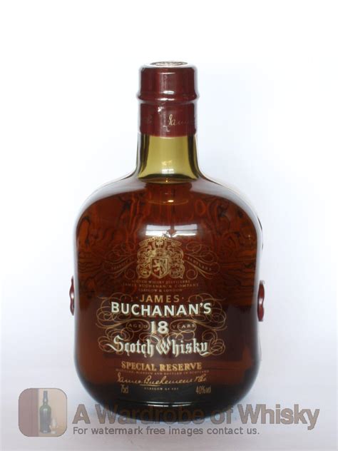 Buy Buchanan's 18 year Deluxe Blended Whisky - Buchanan | Whisky Ratings & Reviews