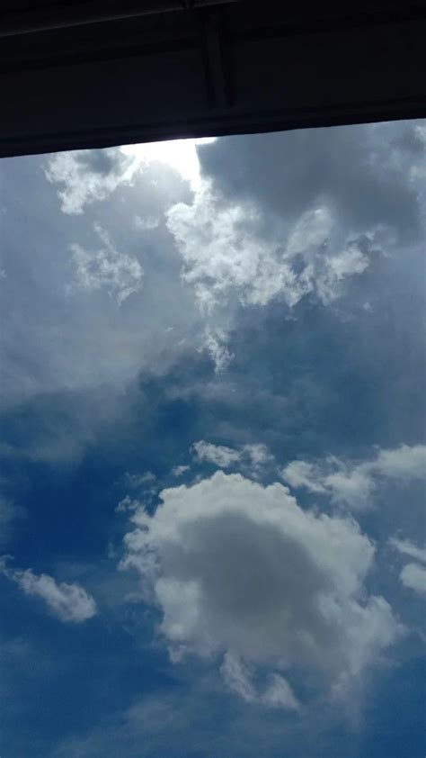 Pin by Diva heyyoo on •clouds | Sky art, Clouds, Sky