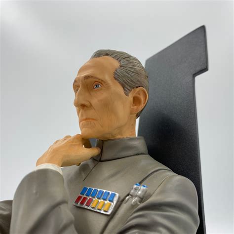 Star Wars Grand Moff Tarkin 4