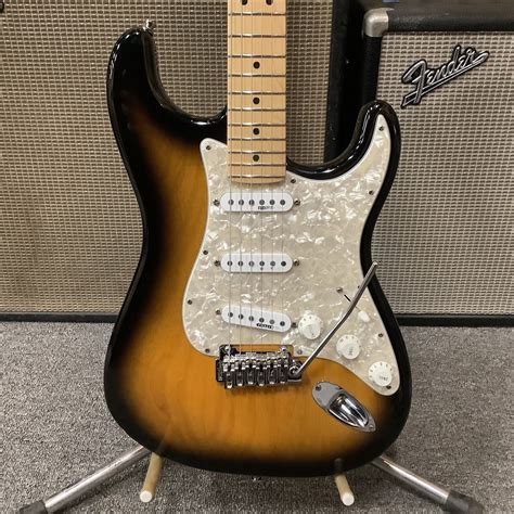 2001 Fender Stratocaster Player Upgraded Kinman Pickups Sunburst Normans Rare Guitars