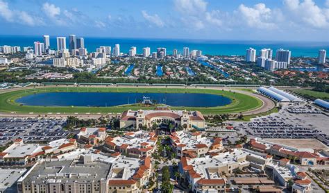 GULF STREAM PARK RACETRACK Hallandale Beach Florida Home Of The