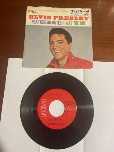 Elvis Presley Gold Standard 447 0605 Heartbreak Hotel 45 W Sleeve 1964