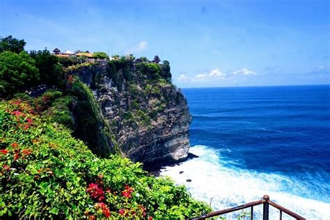 Halfday Private Tour Uluwatu Kecak Dance Jimbaran Season Dinner