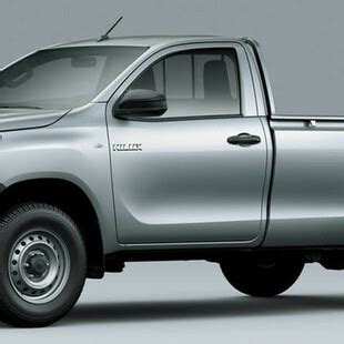 Hilux Cabine Simples 2024 é na Via Japan