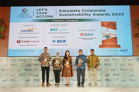 Dukung Ekonomi Hijau BSI Duduki Peringkat Ketiga ESG Rating Global