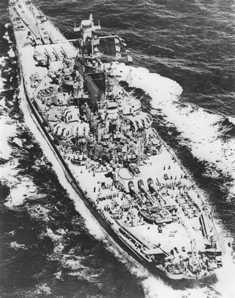 Uss Massachusetts Bb 59 The Third Of Four Sodak Super Dreadnoughts Built During Wwii Turned