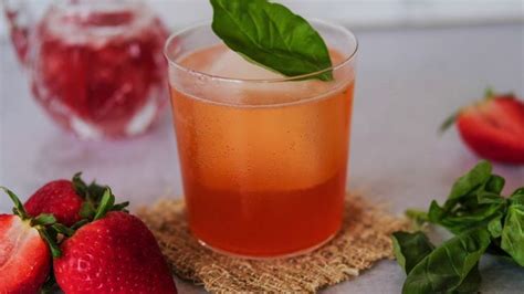 Cocktail Recipe Easy Strawberry Basil Smash Cocktail By Everyday