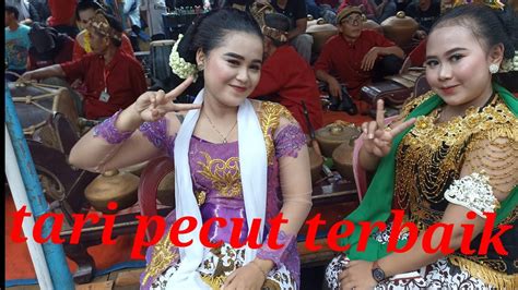 Tari Pecut Labasan Tari Topeng Kreasi Ebeg Wahyu Mugi Lestari