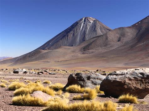 Licancabur Volcano , Potosi