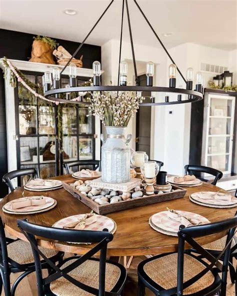 15 Black Wall Dining Room Ideas To Transform Your Home