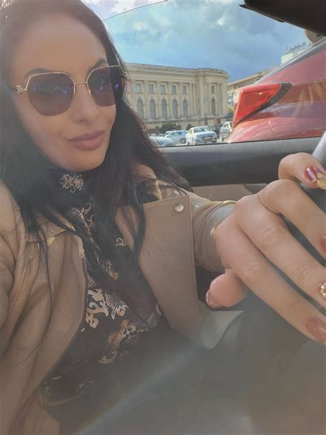 Ezada Sinn Safe To Browse At Work On Twitter Thanks To My Lifecoach I Enjoy Driving My