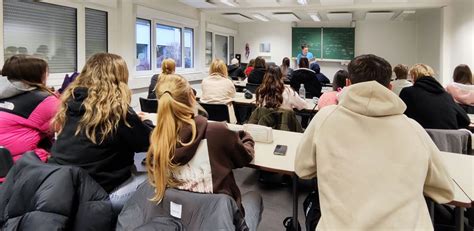 Gro E Podiumsdiskussion An Den Bsgg Bsgg Berufliche Schulen Gro Gerau