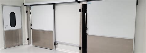 3 Signs You Need A Walk-In Freezer Door Replacement