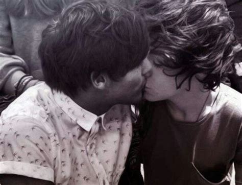 Fading Memories Capitolo 9 Larry Stylinson Larry Cantanti