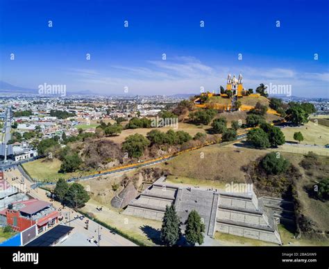 Afternoon aerial view of the famous Pyramid of Cholula, Mexico Stock Photo - Alamy