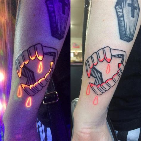 Black Light Tattoos Primertatuajeenpegatinas Tatuaje De Luz Negra