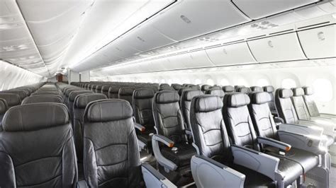 Airline Review Jetstar Boeing 787 8 Dreamliner Economy Class