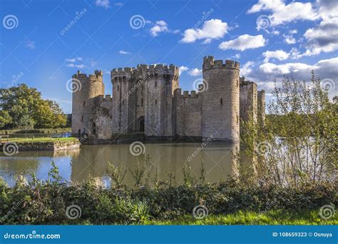 Bodiam Castle with Moat Waters Stock Image - Image of defensive, water ...