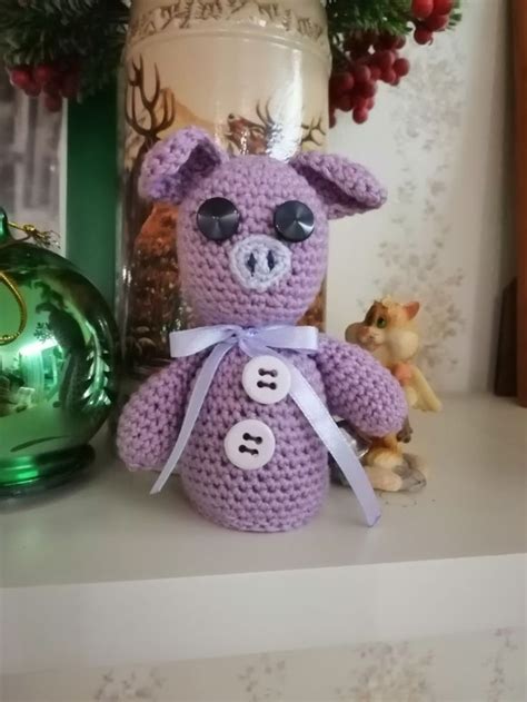 Вязаная свинка | Christmas ornaments, Novelty christmas, Christmas