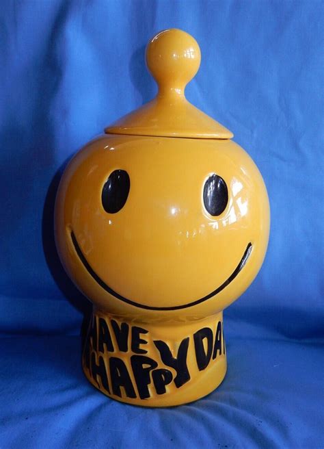 Vintage Mccoy Yellow Smiley Face Have A Happy Day Cookie J Antique Price Guide Details Page