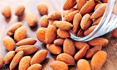 How Many Calories In Almonds? Find Out Now!